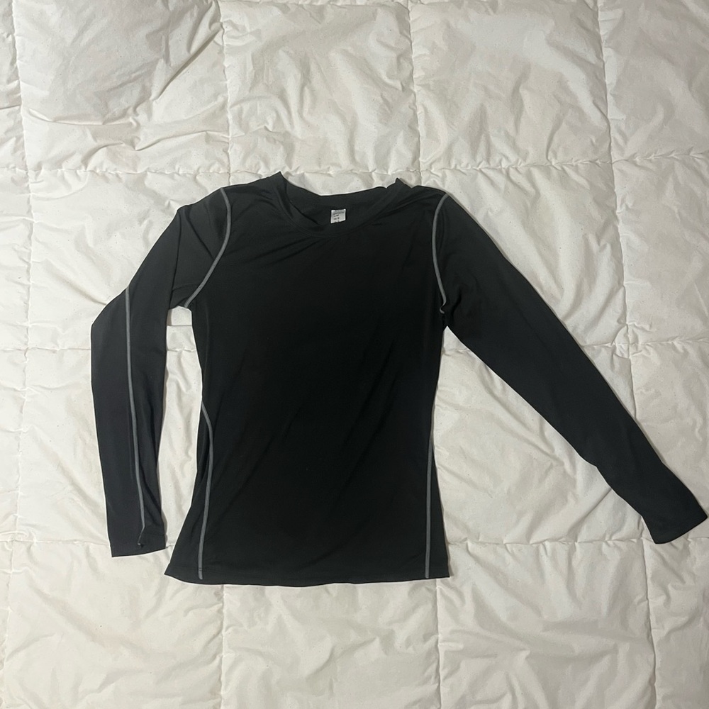 Black Long Sleeve Athletic Top
